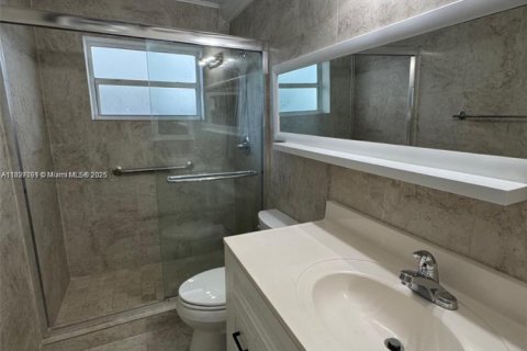 Купить кондоминиум в Майами-Бич, Флорида 1 спальня, 59.36м2, № 1948504 - фото 10