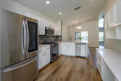 Casa en venta en Ocoee, Florida, 3 dormitorios, 181.35 m2 № 2198118 - foto 12