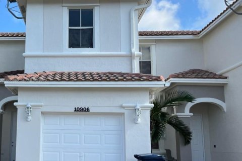 Touwnhouse à Homestead, Floride 3 chambres, 135.54 m2 № 2062597