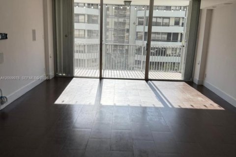 Condo à Key Biscayne, Floride, 2 chambres  № 2090202