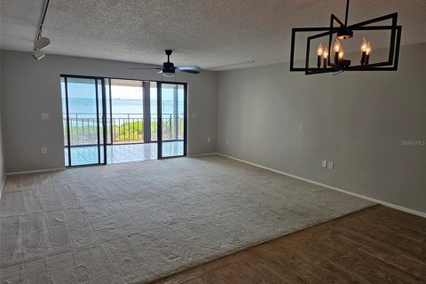 Снять в аренду кондоминиум в Брейдентон, Флорида 2 спальни, 126.72м2, № 1782279 - фото 7