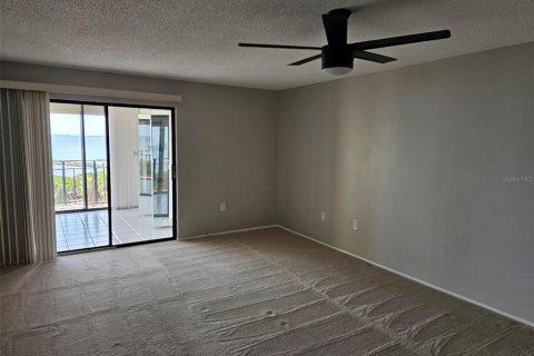 Снять в аренду кондоминиум в Брейдентон, Флорида 2 спальни, 126.72м2, № 1782279 - фото 14