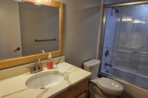 Снять в аренду кондоминиум в Брейдентон, Флорида 2 спальни, 126.72м2, № 1782279 - фото 27