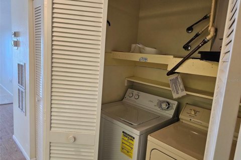 Снять в аренду кондоминиум в Брейдентон, Флорида 2 спальни, 126.72м2, № 1782279 - фото 28