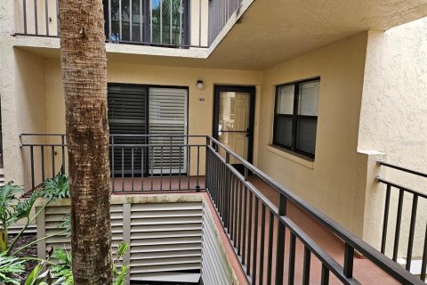 Снять в аренду кондоминиум в Брейдентон, Флорида 2 спальни, 126.72м2, № 1782279 - фото 2