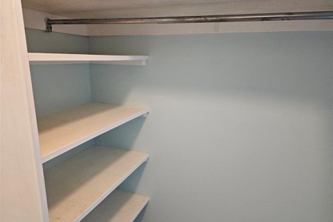 Снять в аренду кондоминиум в Брейдентон, Флорида 2 спальни, 126.72м2, № 1782279 - фото 21