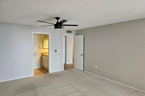 Снять в аренду кондоминиум в Брейдентон, Флорида 2 спальни, 126.72м2, № 1782279 - фото 16