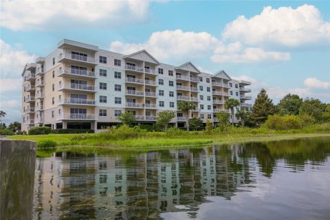 Condominio en venta en Orlando, Florida, 3 dormitorios, 169.27 m2 № 1367906 - foto 1