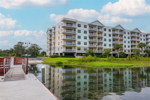 Condominio en venta en Orlando, Florida, 3 dormitorios, 169.27 m2 № 1367906 - foto 3