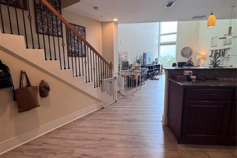 Condominio en venta en Oldsmar, Florida, 2 dormitorios, 144.28 m2 № 1833152 - foto 3
