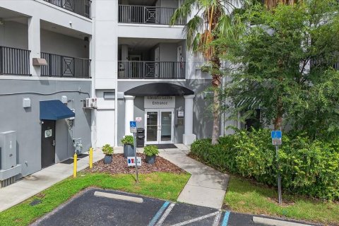 Condominio en venta en Oldsmar, Florida, 2 dormitorios, 144.28 m2 № 1833152 - foto 10