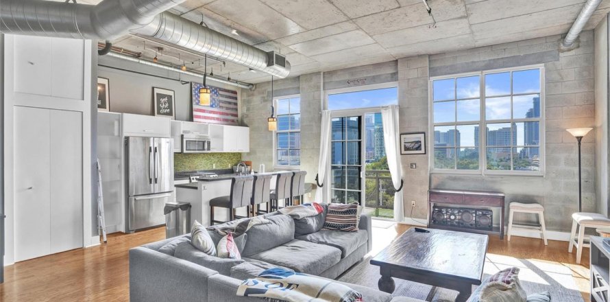 Condominio en Fort Lauderdale, Florida, 1 dormitorio  № 2077664