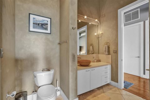Condominio en venta en Fort Lauderdale, Florida, 1 dormitorio, 99.78 m2 № 2077664 - foto 12