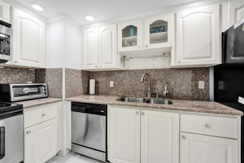 Condominio en venta en West Palm Beach, Florida, 2 dormitorios, 108.7 m2 № 2243380 - foto 10