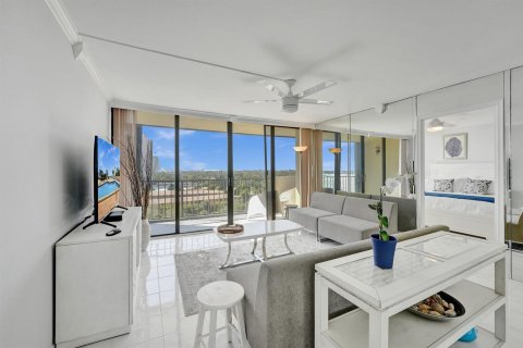 Condominio en venta en West Palm Beach, Florida, 2 dormitorios, 108.7 m2 № 2243380 - foto 12