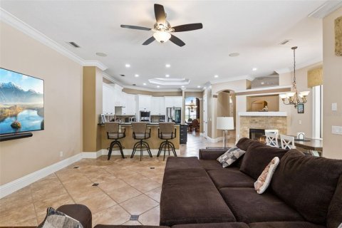 Casa en venta en Lake Mary, Florida, 4 dormitorios, 385.08 m2 № 2324902 - foto 14