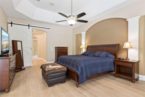 Casa en venta en Lake Mary, Florida, 4 dormitorios, 385.08 m2 № 2324902 - foto 18