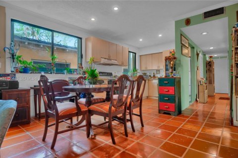 Купить виллу или дом в Майами, Флорида 3 спальни, 146.32м2, № 1989941 - фото 11