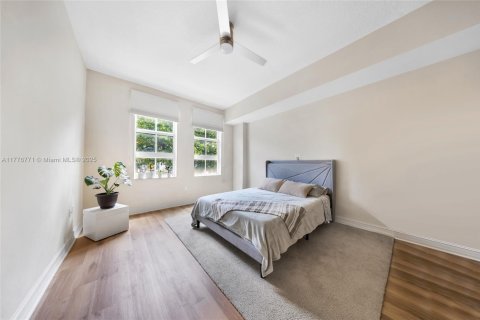 Condo in Aventura, Florida, 2 bedrooms  № 1863921 - photo 20