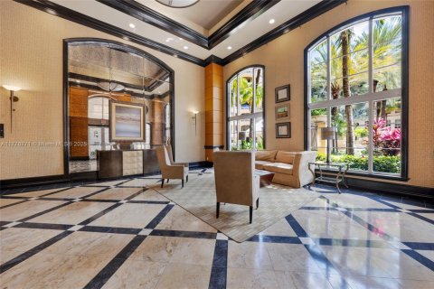 Condo in Aventura, Florida, 2 bedrooms  № 1863921 - photo 27