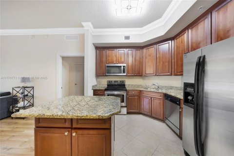 Condo in Aventura, Florida, 2 bedrooms  № 1863921 - photo 13