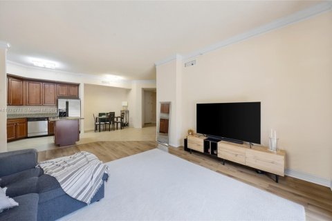 Condo in Aventura, Florida, 2 bedrooms  № 1863921 - photo 11