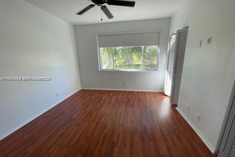 Touwnhouse à vendre à Weston, Floride: 2 chambres, 103.12 m2 № 2001199 - photo 14