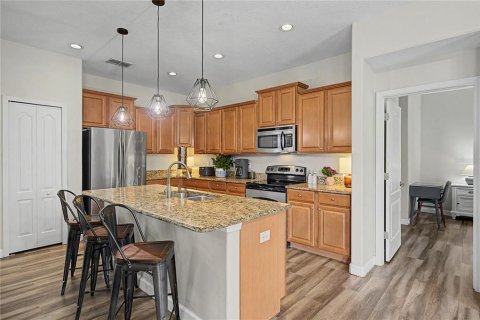 Villa ou maison à vendre à Tampa, Floride: 4 chambres, 169.73 m2 № 2149407 - photo 19
