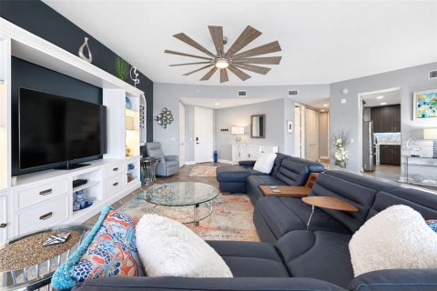 Condo in Punta Gorda, Florida, 3 bedrooms  № 2368704 - photo 11