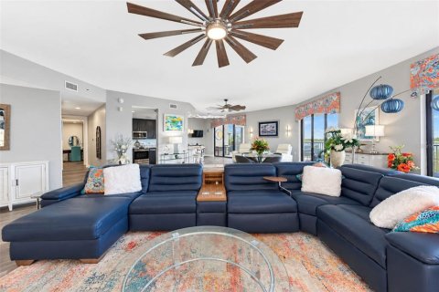 Condo in Punta Gorda, Florida, 3 bedrooms  № 2368704 - photo 12