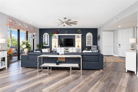 Condo in Punta Gorda, Florida, 3 bedrooms  № 2368704 - photo 13