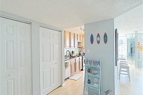 Condominio en alquiler en Clearwater, Florida, 2 dormitorios, 125.42 m2 № 1877065 - foto 14