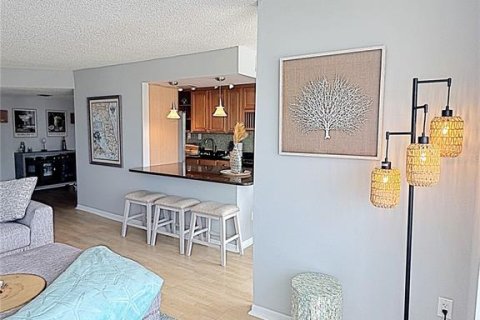 Condominio en alquiler en Clearwater, Florida, 2 dormitorios, 125.42 m2 № 1877065 - foto 8