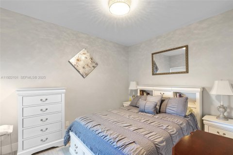 Casa en venta en Pembroke Pines, Florida, 3 dormitorios, 123.65 m2 № 1982824 - foto 23