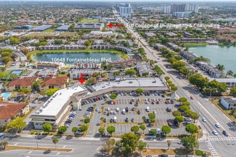 Купить коммерческую недвижимость в Майами, Флорида № 2035252 - фото 30