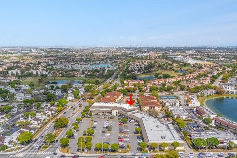 Купить коммерческую недвижимость в Майами, Флорида № 2035252 - фото 29