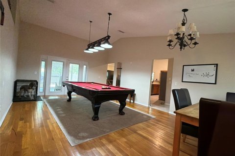 House in Brandon, Florida 3 bedrooms, 164.9 sq.m. № 2225990 - photo 3