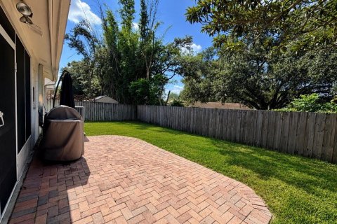 House in Brandon, Florida 3 bedrooms, 164.9 sq.m. № 2225990 - photo 21