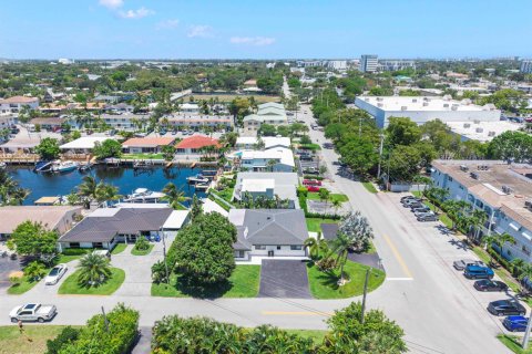 Commercial property in Pompano Beach, Florida 255.85 sq.m. № 2088339 - photo 5