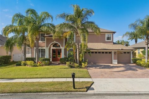 House in Ocoee, Florida 5 bedrooms, 340.67 sq.m. № 1733869 - photo 2