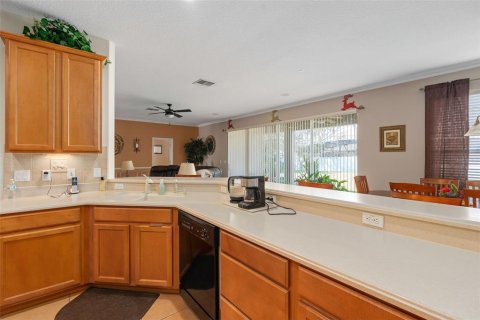 House in Ocoee, Florida 5 bedrooms, 340.67 sq.m. № 1733869 - photo 18