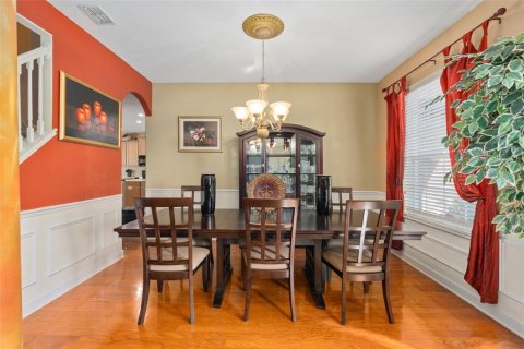 House in Ocoee, Florida 5 bedrooms, 340.67 sq.m. № 1733869 - photo 8