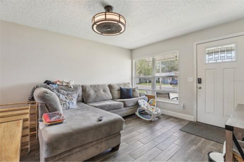 Villa ou maison à vendre à Orlando, Floride: 3 chambres, 113.15 m2 № 1743468 - photo 5