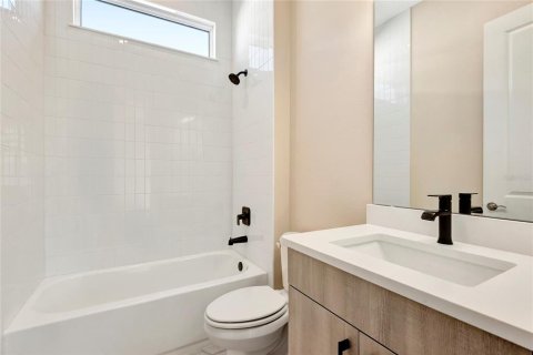 Villa ou maison à vendre à DeLand, Floride: 3 chambres, 160.16 m2 № 1541845 - photo 25