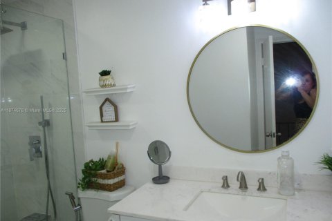 Copropriété à vendre à Hollywood, Floride: 2 chambres, 120.77 m2 № 1896028 - photo 20