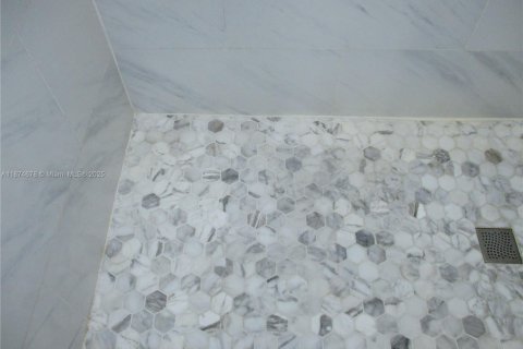 Copropriété à vendre à Hollywood, Floride: 2 chambres, 120.77 m2 № 1896028 - photo 21