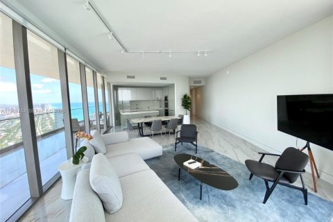Copropriété à vendre à Sunny Isles Beach, Floride: 2 chambres, 119.94 m2 № 2051723 - photo 6