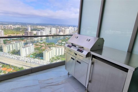 Copropriété à vendre à Sunny Isles Beach, Floride: 2 chambres, 119.94 m2 № 2051723 - photo 16