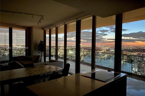 Copropriété à vendre à Sunny Isles Beach, Floride: 2 chambres, 119.94 m2 № 2051723 - photo 27