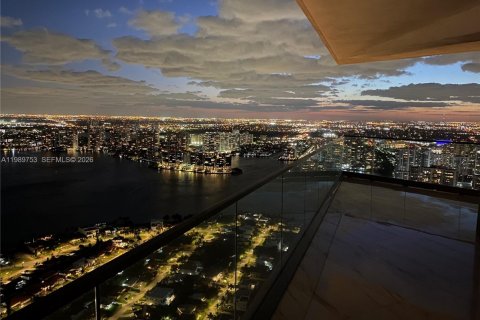 Copropriété à vendre à Sunny Isles Beach, Floride: 2 chambres, 119.94 m2 № 2051723 - photo 22